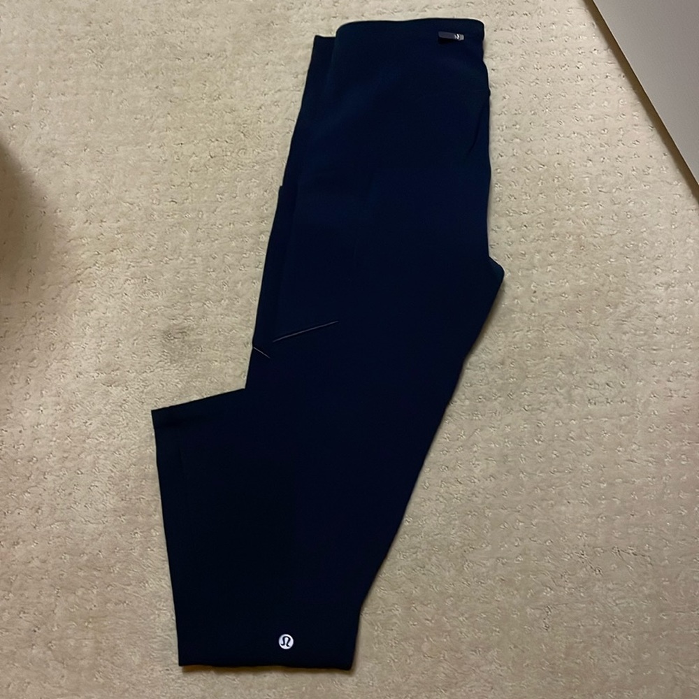 Lululemon leggings!